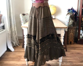 Jaren '80 Vintage Bruine Romantische Middeleeuwse Maxi Indiase Rok // Viscose Fluweel // Maat S tot L