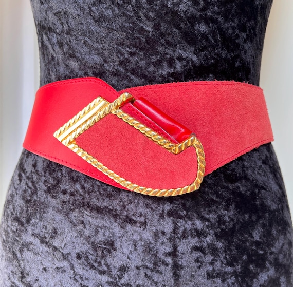 Vintage Red Suede Wide Belt with Gold Buckle Vintage Landes Red Suede Casual Belt, Wide Casual Belt With  main image 3