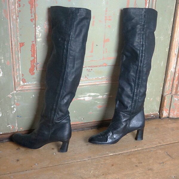 Vintage 70s 80s Over Knee, Knee High Black Leather Boots, Sexy, Made in Spain, size: US9.5  UK7.5