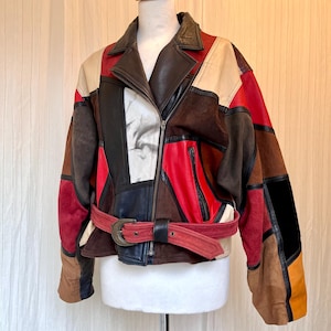 Chaqueta de cuero vintage con retazos para mujer