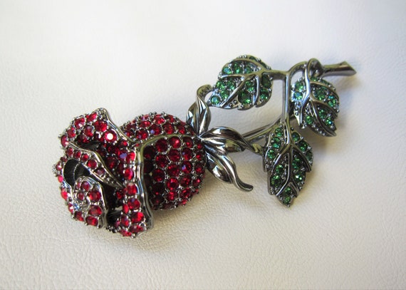 Swarovski Vintage Brooch Rose