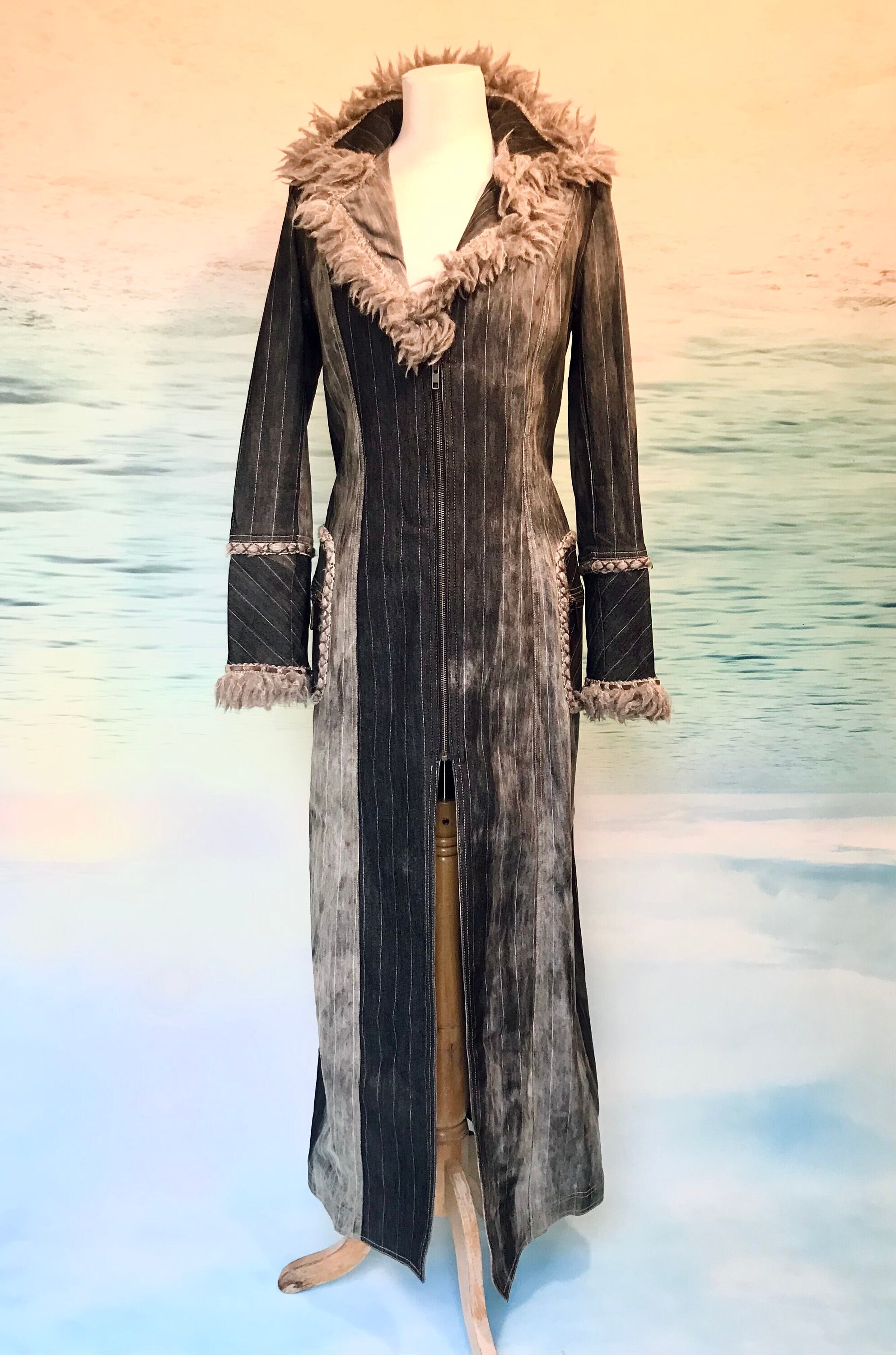 ジャケット・アウター 90s Archive   Super Long Coat Floor Length Coat, Vintage 90s Y2k Zipper Striped Stone