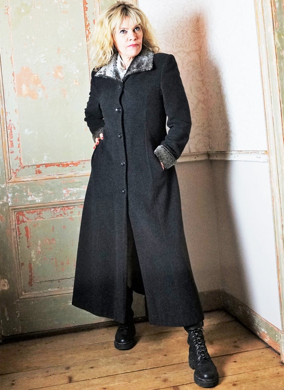 Extra Long Vintage Wool Grey Dress Coat with Fur t