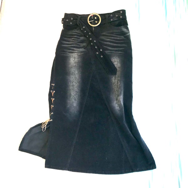 Vintage Long Black Corduroy Belted Skirt, Western Skirt, Eyelets Stretch Y2k 90s  SIZE S/M