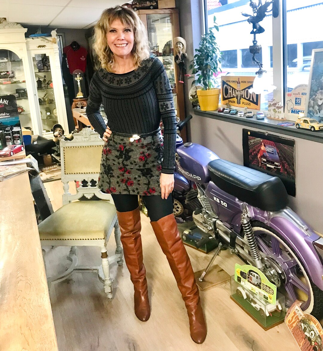 Vintage Over Knee Boots // Maroon Brown Leather Boots Tommy Hilfiger