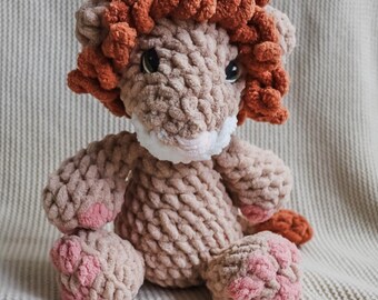 Peluche de león de ganchillo hecho a mano: suave safari de peluche para decoración de guardería de bebé.