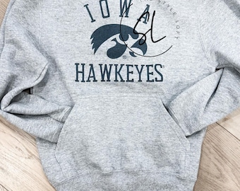 YOUTH Iowa Hawkeye Pocket Crew