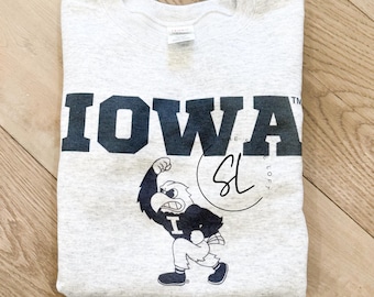 YOUTH Iowa Herky Crew