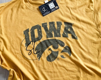 Iowa Hawk Crop Tee