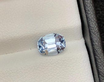 Santa Maria Blue Aquamarine Gemstone: 1.44 ct VVS Cushion Cut