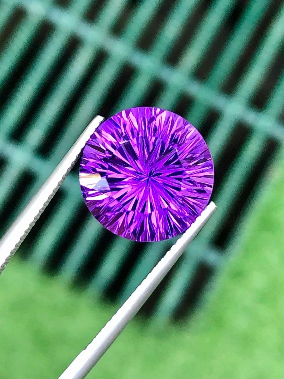 Extreame Rare Blue Hue: Color Shifting 9.21 Ct Amethyst Rwanda Mine ...