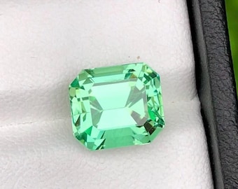 Rare Piece of Nigeria Mine Green 7.54 Ct Kunzite