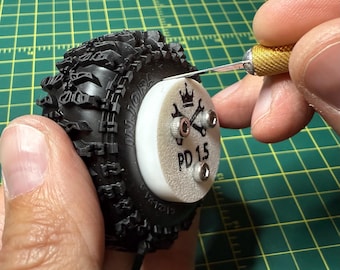 Tire Cutting Guide for 1/24 and 1/18 RC Rock Crawlers