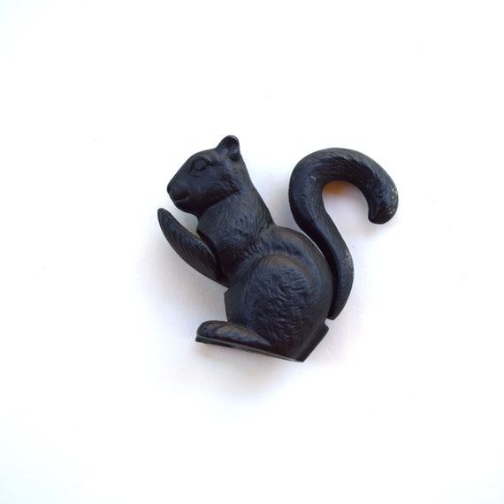 Cast Iron Squirrel Nut Cracker Vintage Squirrel Figurine Etsy