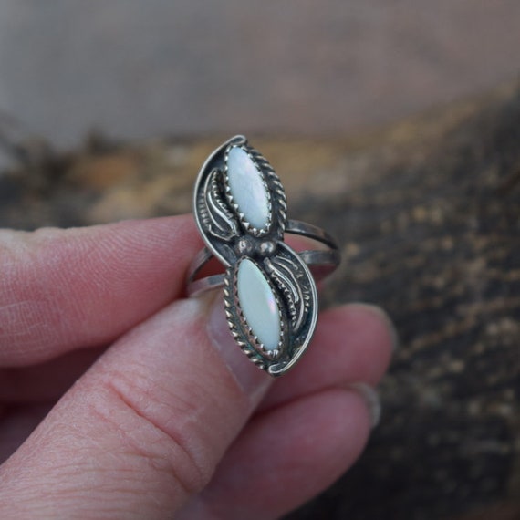 Mother of pearl ring sterling silver vintage jewe… - image 8
