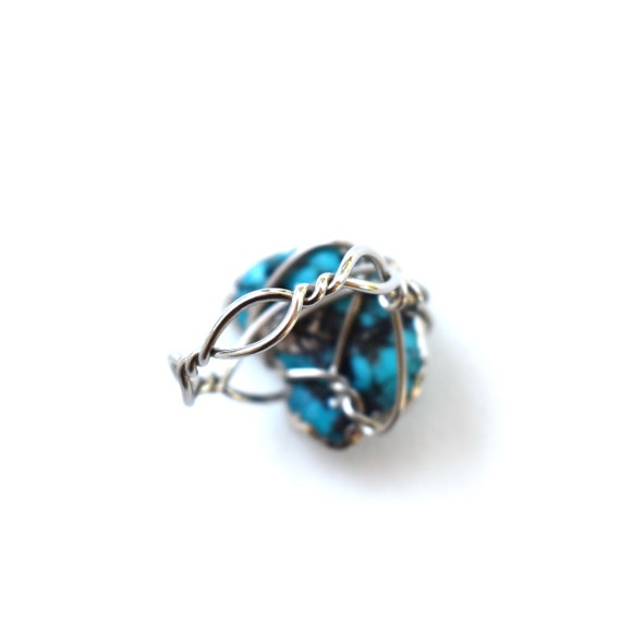 Vintage ring size 7 wire wrapped turquoise boho j… - image 3
