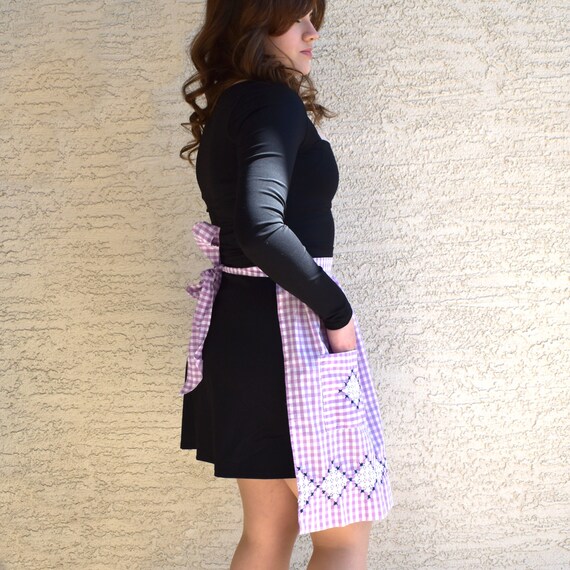 Vintage kitchen half apron gingham pattern chicke… - image 3