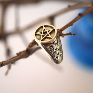 Vintage sterling silver ring with pentagram and Celtic knots gift for him gift for her Pentacle ring 5 point star ring