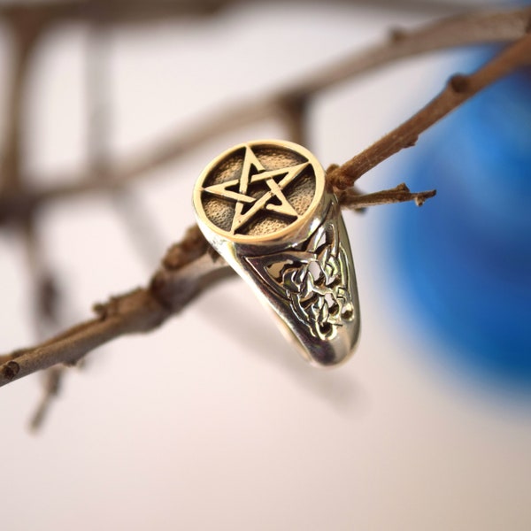 Vintage sterling silver ring with pentagram and Celtic knots gift for him gift for her Pentacle ring 5 point star ring