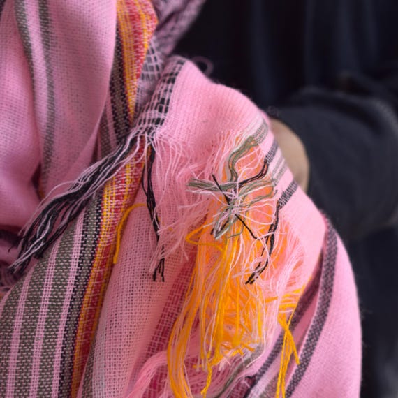 Vintage fringed scarf rectangular stole woven wra… - image 9