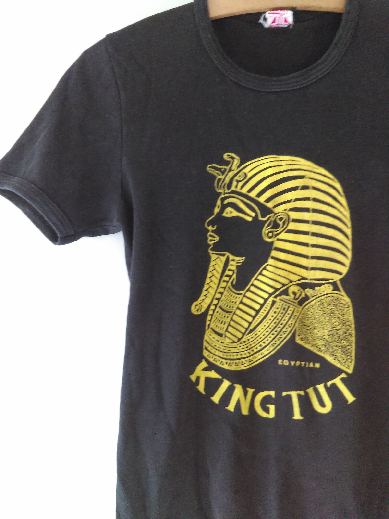 Vintage King Tut Tshirt Unisex SMALL Black Crew Egyptian Etsy