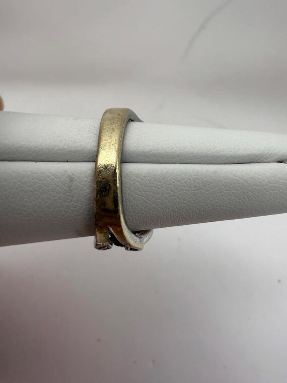 Vintage Style Leaf Pattern Silver Ring Size 5.5 - image 5