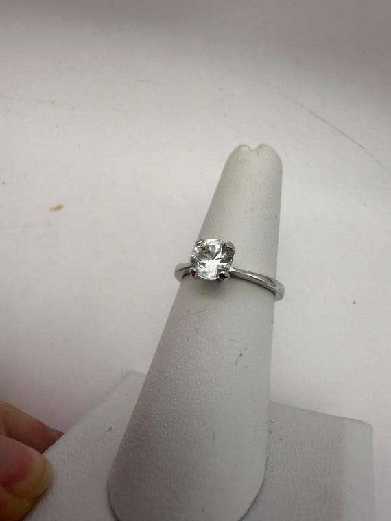 Classic Solitaire Silver Ring with Clear Stone Si… - image 3