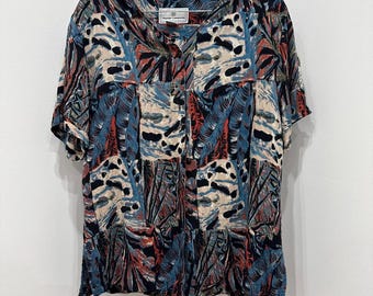 Maggie Lawrence Rayon Short Sleeve Button-Up Top and Shorts Set - Large