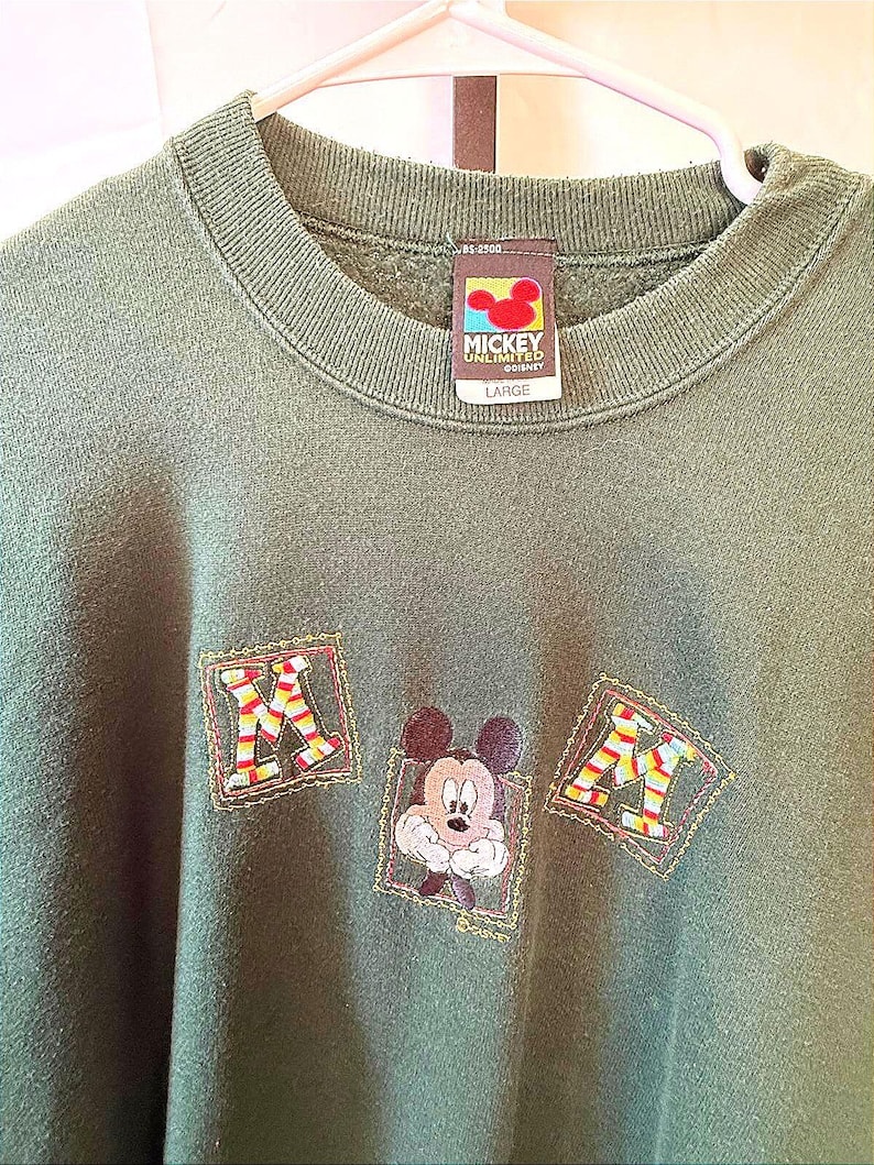 vintage Sweat-shirt vert Mickey Mouse, grande maman image 1