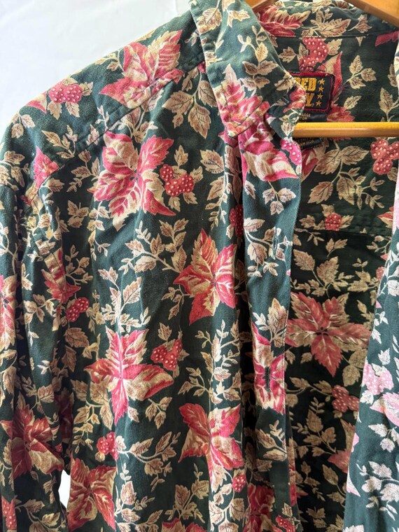 90s Vintage Faded Glory Large Floral Button-Up Bl… - image 3