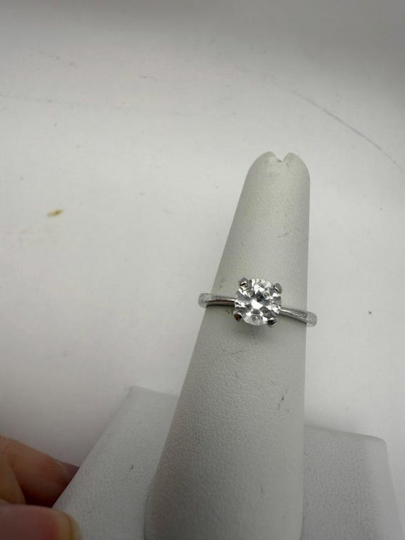 Classic Solitaire Silver Ring with Clear Stone Si… - image 2