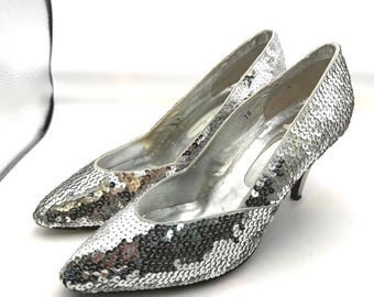 Tacones de mujer con lentejuelas plateadas de Ann Mario 7