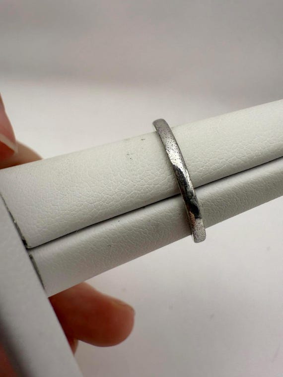 Classic Solitaire Silver Ring with Clear Stone Si… - image 4