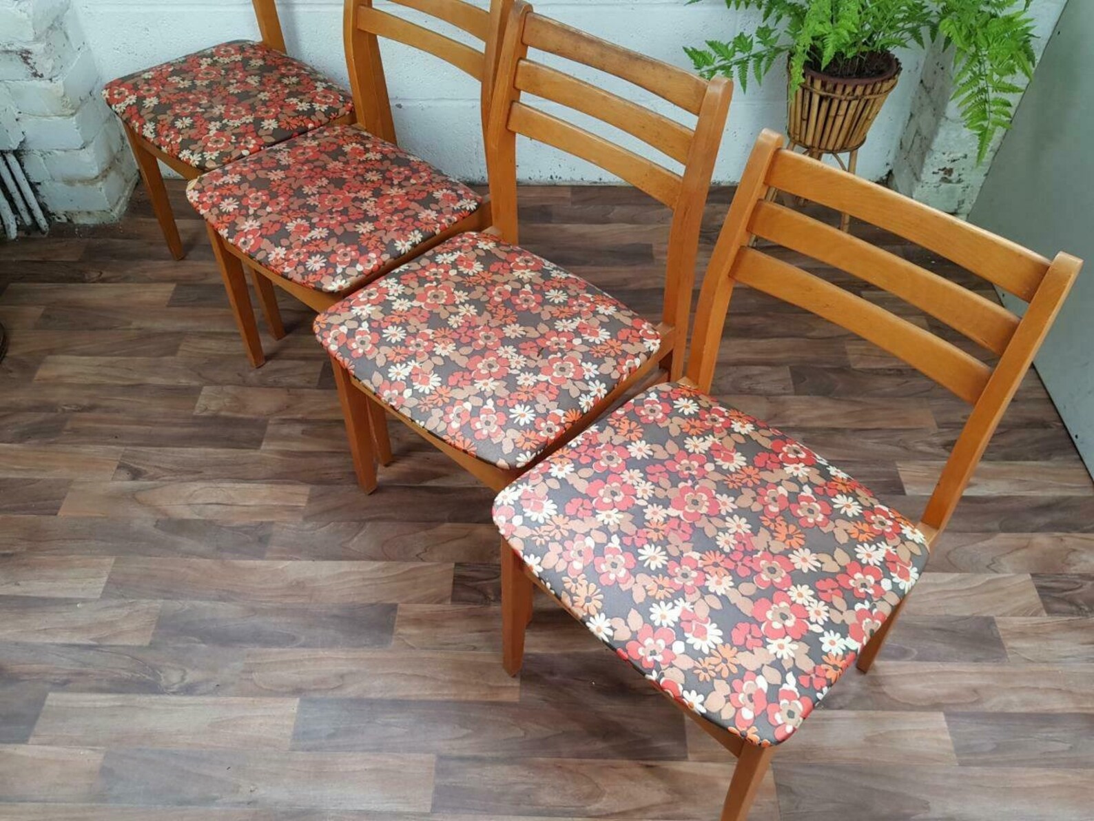 Vintage 70s Formica Dining Table and 4 Floral Vinyl Chairs Set Etsy
