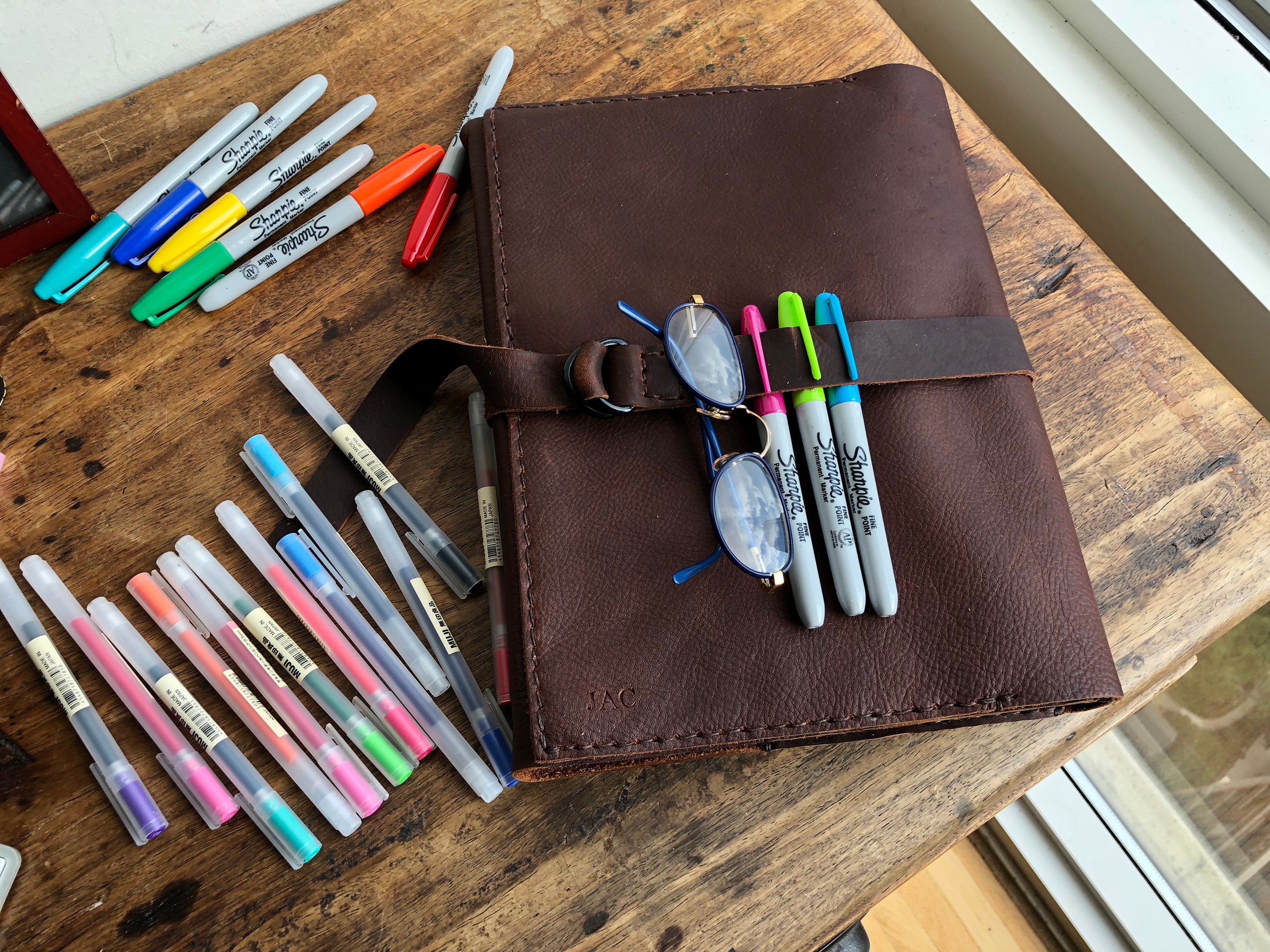 Rustic Refillable Leather Sketchbook with Handmade Paper - 6x 8 - Rustic  Ridge Leather (Medium Brown)