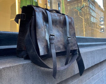 Vesey Briefcase / Leather Laptop Messenger Briefcase / Expandable Leather Computer Bag / Custom Leather Bags / Made in NY