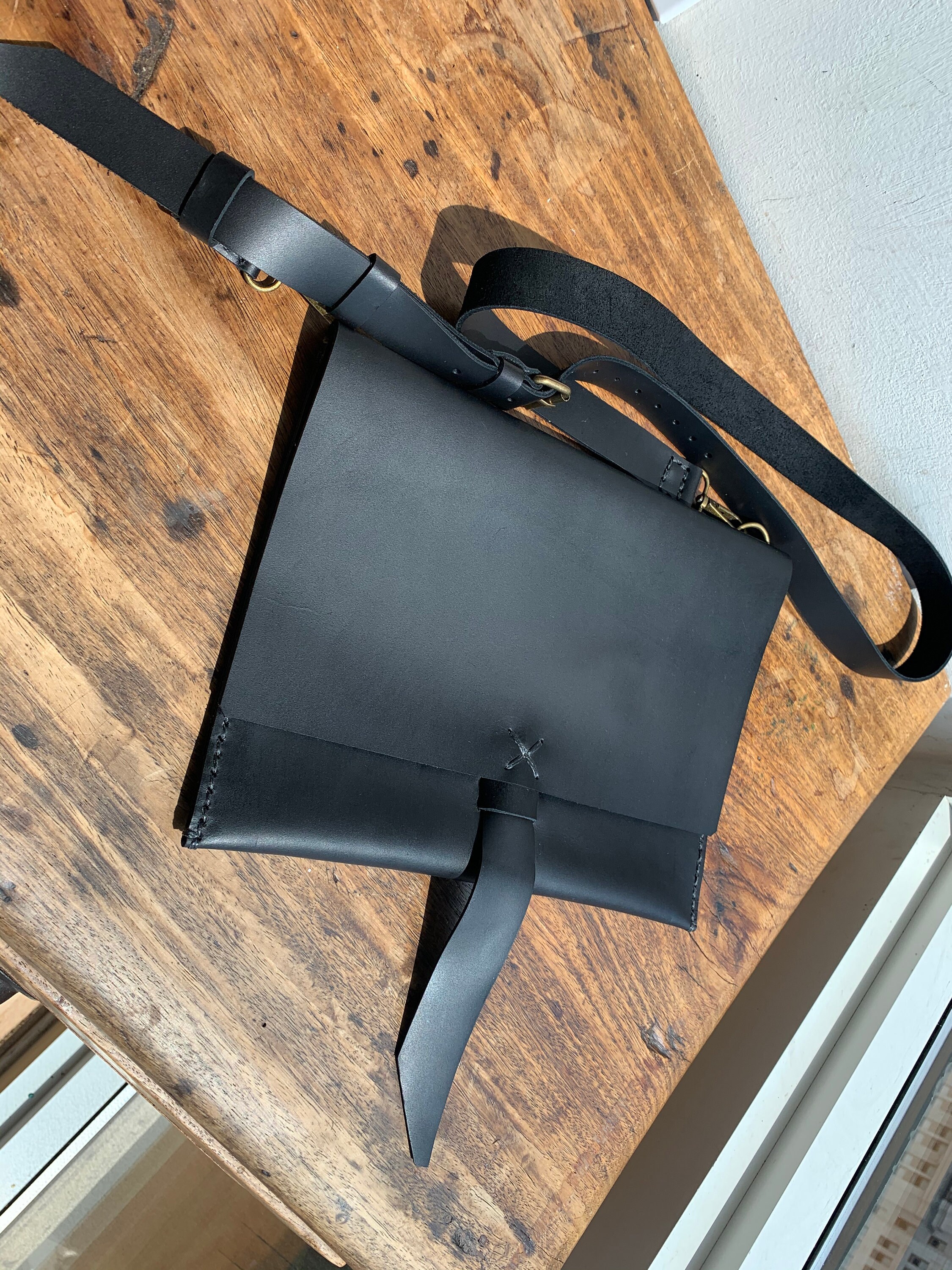 IPad bag with strap / Crossbody iPad Bag / Leather tablet bag Etsy