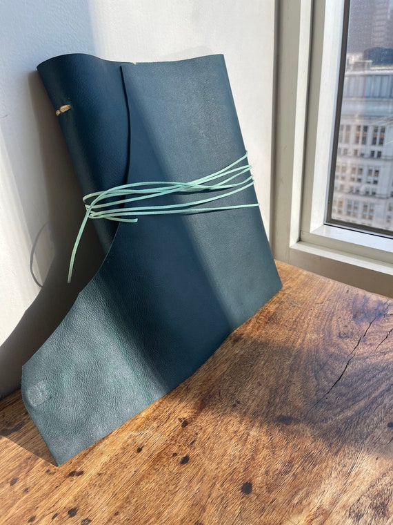 Teal Binder / Soft Leather Notebook Binder / 3 Ring Binder Portfolio / 8.5 x 11 Papers / Made by Hand in NYC
