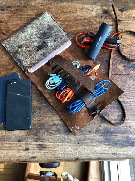 Cord organizer travel / Power cord travel holder / Leather cord organizer case / Multiple cord holder