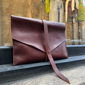 Balthazar Folder, Large Leather Envelope Clutch, Brown Document Holder, Large Leather Envelope, Made by Hand in NYC