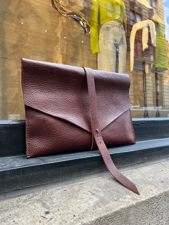 Balthazar Folder, Large Leather Envelope Clutch, Brown Document Holder, Large Leather Envelope, Made by Hand in NYC