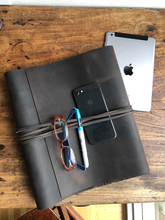 Minimalist Binder / Leather 3 Ring Notebook Binder / Leather Notebook for 8.5 x 11 Papers / Handstitched Leather