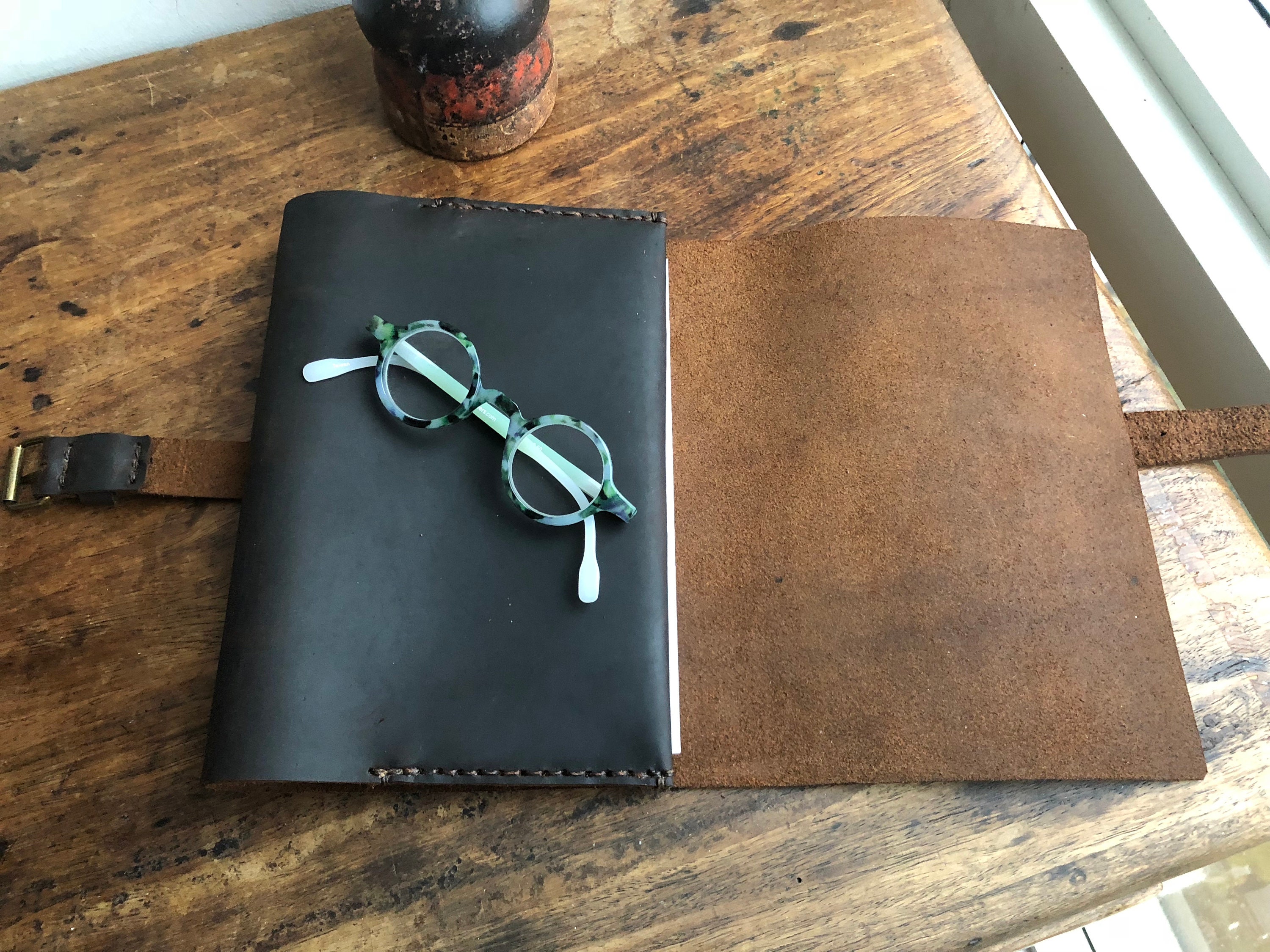 Leather Sketchpad Holder, Pen Pencil Case, Refillable Sketchbook Journal  Cover Case, Art Artist Drawing Book, Handmade Leather Sketchbook