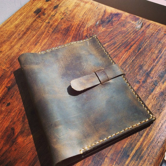 Small loose leaf binder, 5.5 x 8.5, Custom a5 notebook, Daily organizer, Half letter size paper, 3 pocket folder, Planner binder a5