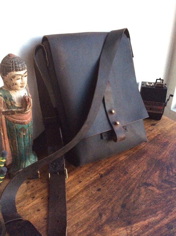 iPad bag leather, Mini leather satchel, iPad pro shoulder bag, Small messenger bag, Small satchel, Mini leather messenger