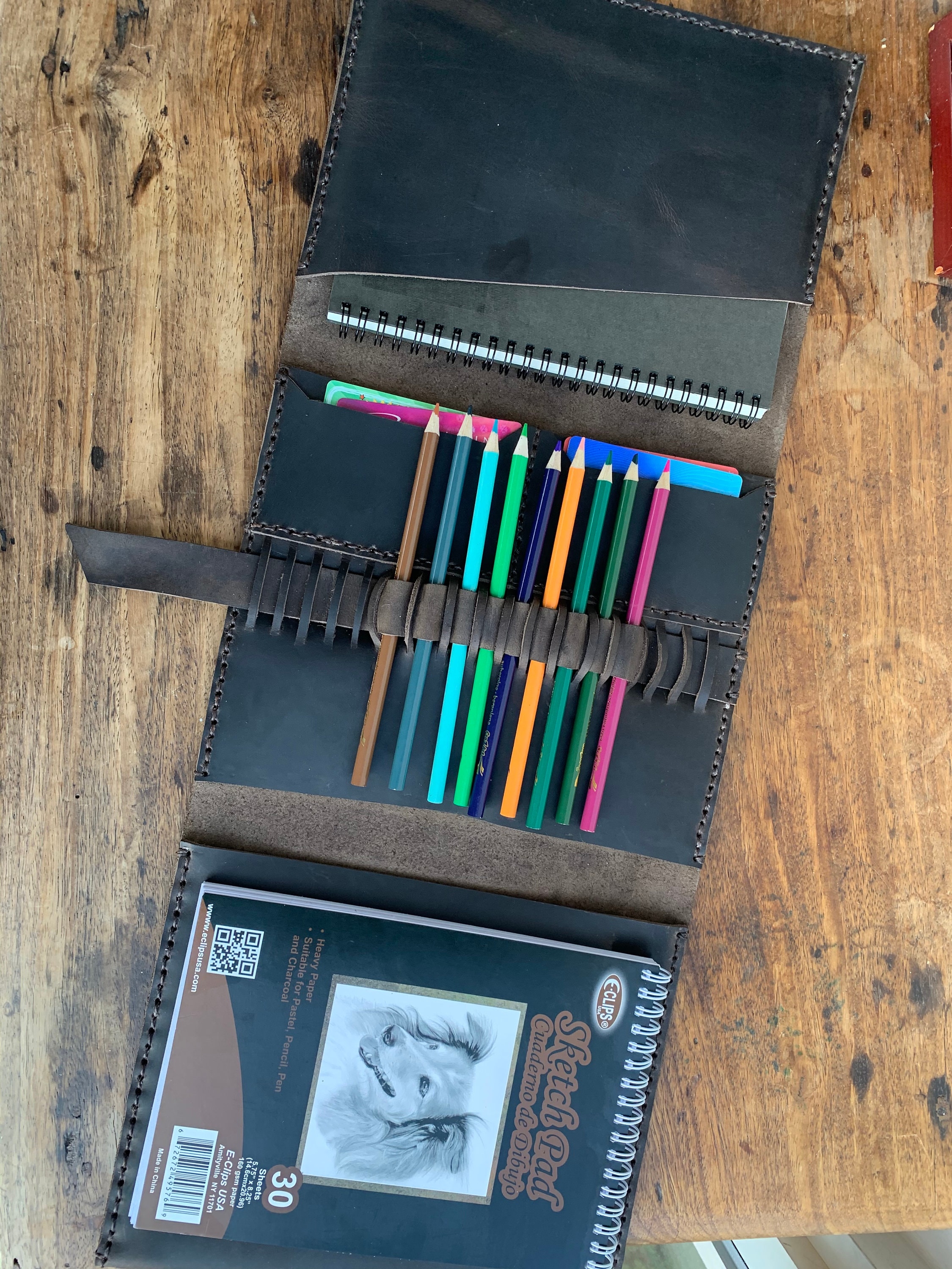 No. 134 Sketchbook Holder – Billykirk