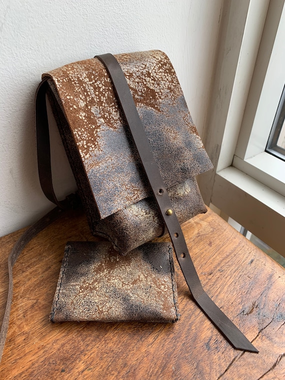 iPhone 16 pro bag crossbody, Leather iPhone bag, iPhone mini bag