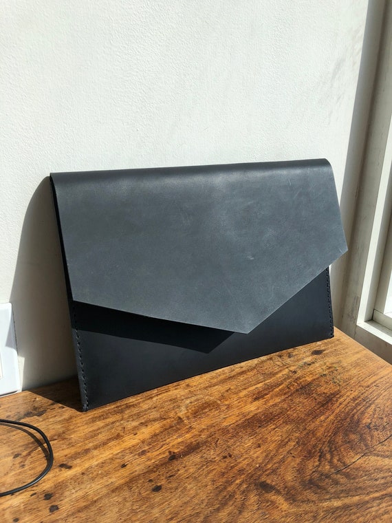 Black Laptop Case / Bridle Leather Document Holder / Black Laptop Sleve / Thick Leather Document Case