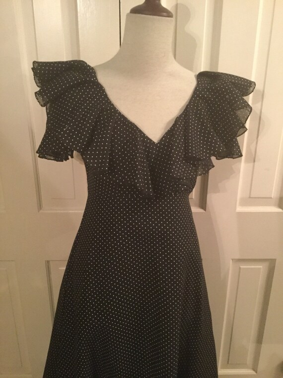 Charming polka dot dress from the 1960s in a 1930… - image 2