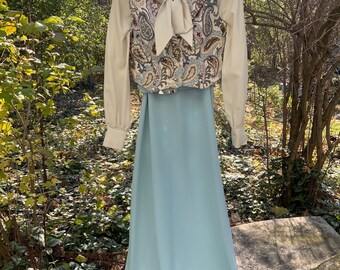 Pastel maxi dress from the 70s by David Warren of New York is more Rhoda than Mary